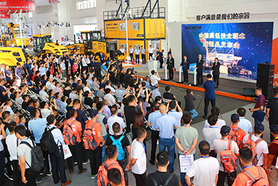 九五至尊全系新品艳服出击BICES 2019展会